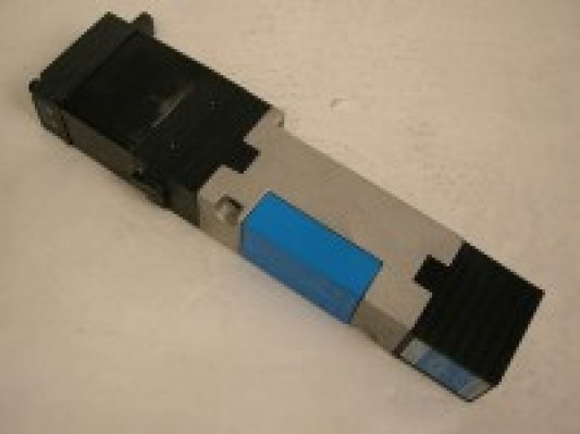 festo-mth-5-3g-solenoid-valf-no-151702_200x150